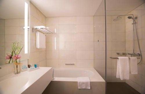 Abu Dhabi Hotel | Discover Novotel Abu Dhabi Al Bustan with Ocean Views