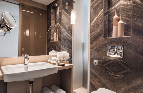Industrial Area Phase I Hotel | Discover Novotel Chandigarh Tribune Chowk - 4-Star Family Stay