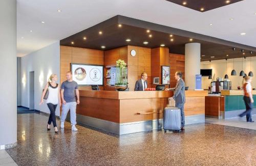 Erlangen Hotel | Pet-Friendly Novotel Erlangen with Family Amenities