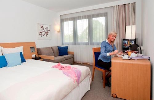 Gdansk City Center Hotel | Welcoming Novotel Gdansk Centrum with Pet-Friendly Amenities