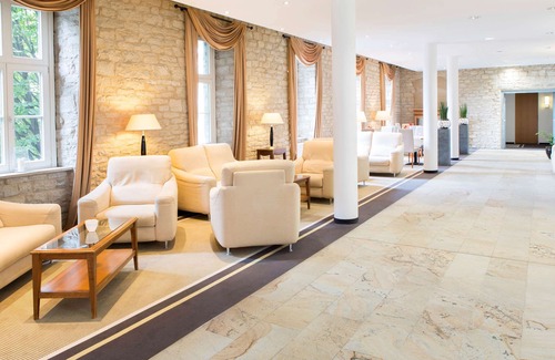 Stadtmitte/Neustadt Hotel | Discover Novotel Hildesheim: 4-Star Comfort and Amenities