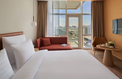 Jumeirah Village Triangle Hotel | Convenient Stay at Novotel Jumeirah Village Triangle