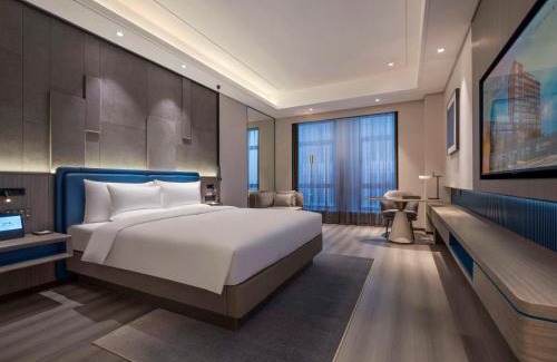 Kunshan Hotel | Explore Novotel Kunshan Yangcheng Lake: Family-Friendly Stay