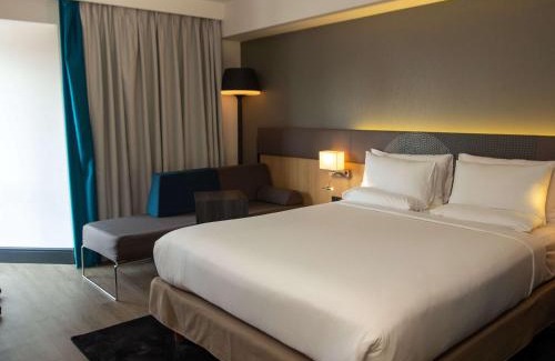 Wembley Park Hotel | Pet-Friendly Novotel London Wembley with Great Amenities