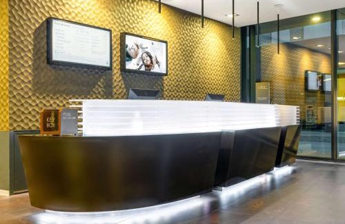 Paradiso Hotel | Relax at Novotel Lugano Paradiso: Oceanfront & Guest Rated 8.3