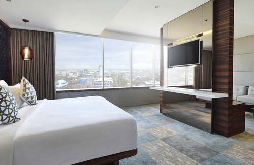 Makassar Hotel | Experience Comfort at Novotel Makassar Grand Shayla Hotel