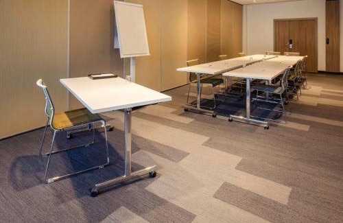 Laxou Hotel | Inviting Novotel Nancy: Pet Friendly with Pool & Ocean View
