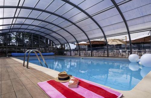 Carquefou Hotel | Inviting Novotel Nantes Carquefou: Family-Friendly Retreat