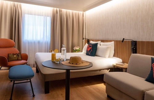 L'Arenas Hotel | Stylish Novotel Nice Arenas Aeroport with Spa & Dining