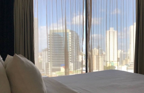 El Cangrejo Hotel | Discover Novotel Panama City: 4-Star Comfort Awaits