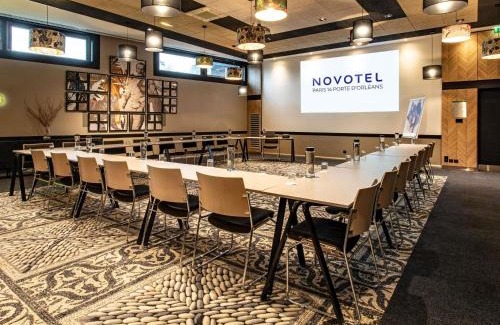 Quartier du Petit-Montrouge Hotel | Comfortable Stay at Novotel Paris 14 Porte d'Orléans