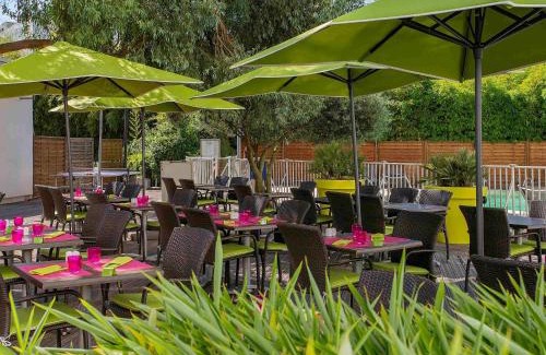 Rungis Hotel | Elegant Stay at Novotel Paris Orly Rungis Aéroport