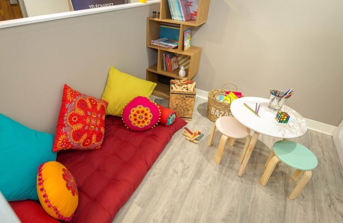 Rivesaltes Hotel | Discover Novotel Perpignan Nord: Family-Friendly Retreat