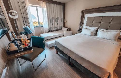 Zona Sul Hotel | Relax at Novotel RJ Praia de Botafogo with Spa & Hot Tub