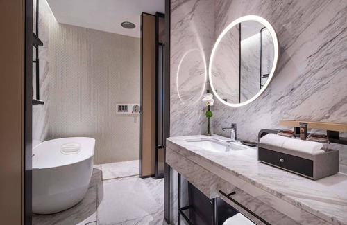 Minhang Hotel | Discover Novotel Shanghai Caohejing: Rated 8.4/10 Stay