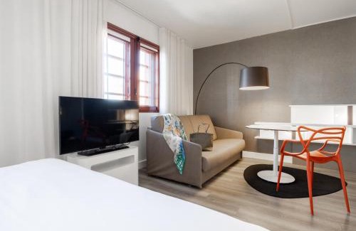 Clemenceau Hotel | Comfort Meets Convenience at Novotel Suites Perpignan Centre