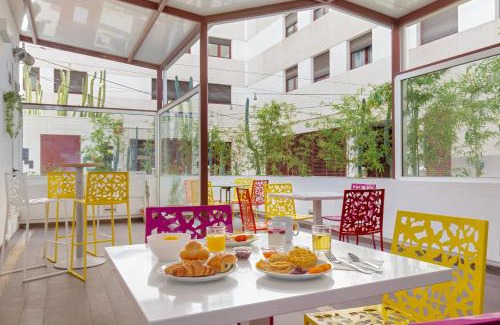 Clemenceau Hotel | Comfort Meets Convenience at Novotel Suites Perpignan Centre