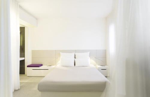 Clemenceau Hotel | Comfort Meets Convenience at Novotel Suites Perpignan Centre