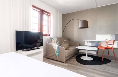 Clemenceau Hotel | Unforgettable Stay at Novotel Suites Perpignan Mediterranée