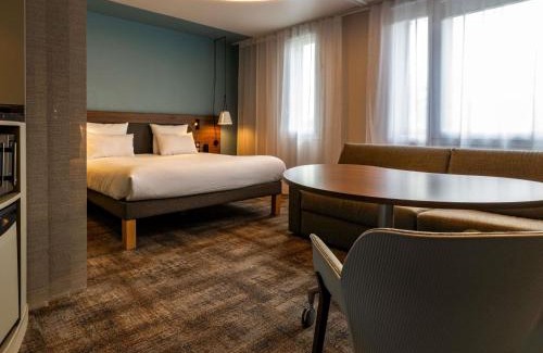 Reims Hotel | Comfortable Novotel Suites Reims Centre with Pet-Friendly Amenities
