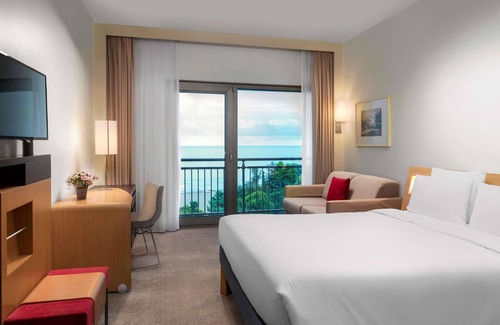 Yomra Hotel | Experience Elegance at Novotel Trabzon with Pool & Spa