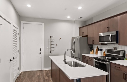 The Nations Condo | Book Now! Perfect Spot Near Broadway - Nashville Nations