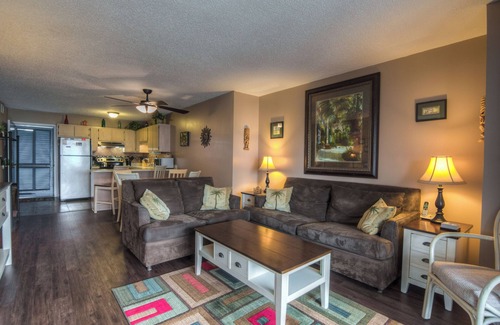 Surfside Beach Condo | Book Your Ocean View Escape for 2025 - Rated 10/10!