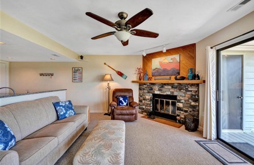 North Shore Hotel | Discover Comfort at Now Oar Never: Family-Friendly & Fun
