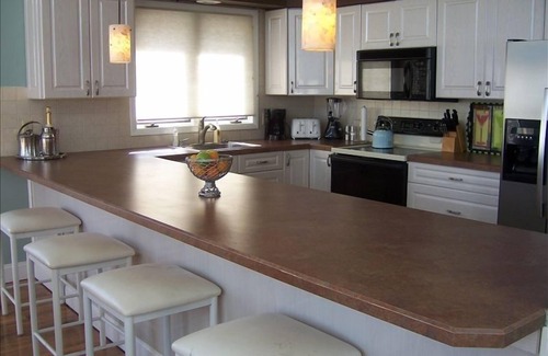 Avalon House | September Escapes with Oceanfront Views and Top Ratings