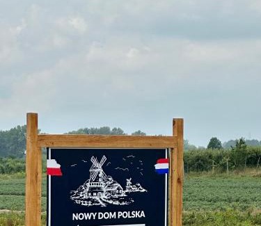 gmina Magnuszew Bed & Breakfast | Guest Rated 10/10: Nowy Dom Polska with Family Kitchen