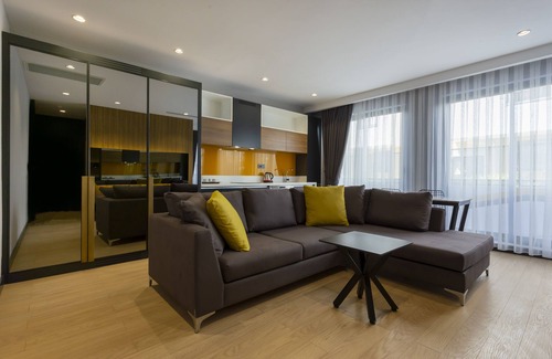 Muratpasa Apartment | Experience Nox Suite: Oceanfront Bliss with Top Amenities