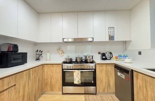 Abu Dhabi House | Noya Haven: Stylish 4BR Townhouse Retreat