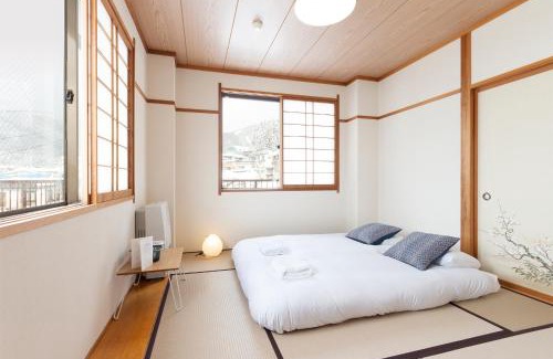Nozawaonsen Cabin | Family-Friendly Retreat at Nozawa Peaks - Rated 9/10!