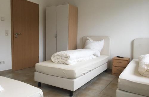 Adenau Apartment | Pet-Friendly NringRooms Exit-Breidscheid - Rated 9.5/10