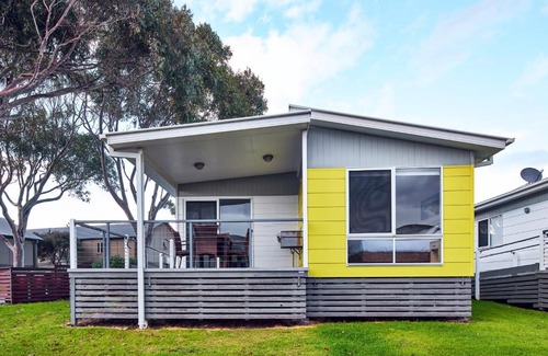 Merimbula Resort | Discover NRMA Merimbula Beach Holiday Resort's Oceanfront Bliss