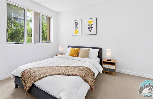 Strathfield Apartment | NSTR001-12 · Aircabin|Strathfield|Lovley|2 Bed Apt+Free parking