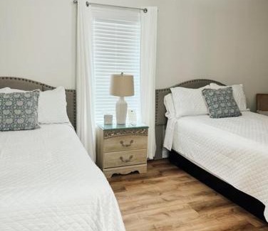 Sylvester Hotel | NSW Inn