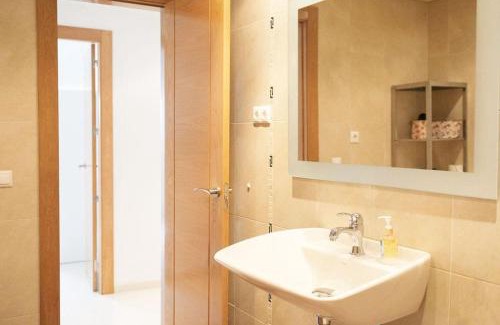 Pizarra Apartment | NT Bright and modern apartment in Pizarra