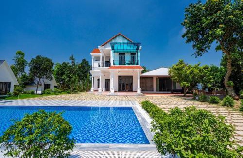 Soc Son Villa | Relax at NT House Villa with Pool and Breakfast Included
