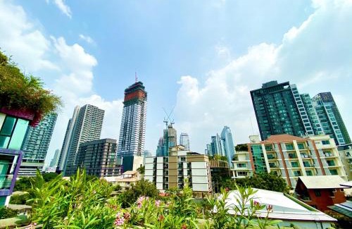 Khlong Tan Apartment | Affordable NT Place Sukhumvit Suites with Breakfast & Kitchen
