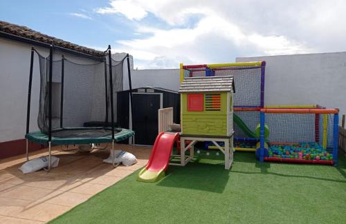 Cabreros del Monte House | Experience Nuestras Estrellas: Pet-Friendly & Kid-Approved