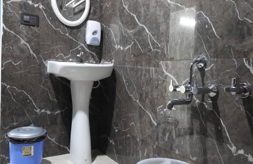 Ramanagara Hotel | Budget-Friendly Stay at Nueva Boarding and Lodging