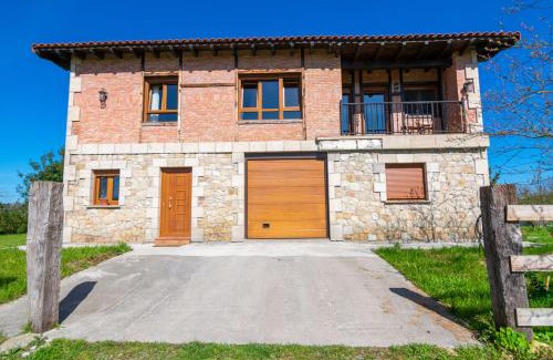 Ribamontan al Monte House | Discover a Cozy Oceanfront Retreat with Pool Access
