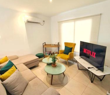 Entrada Apartment | Inviting NUEVA Hermosa Casa Coliving in Samborondón, Ecuador