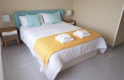 O Grove Apartment | Modern Apartment on Isla de la Toja with Pool Access