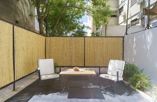 Historic Center Apartment | Modern Retreat in Micro Centro de Mza: Perfect for Families