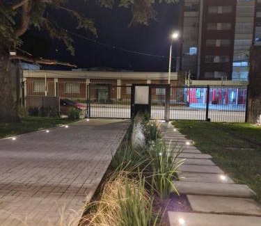 Montevideo Apartment | Nuevo Hotel: Family-Friendly Stay with Parking for 5