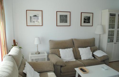 Rincon de la Victoria Apartment | Discover Nuevo Rincón: Oceanfront Bliss & High Ratings