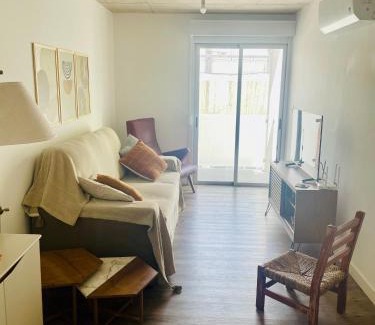 Pocitos Apartment | New and Cozy Apartment with Grill - Guest Rated 9.6/10