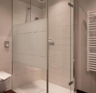 Senftenberg Bed & Breakfast | Nuhr Medical: 4-Star Hotel with Oceanfront Dining & Spa